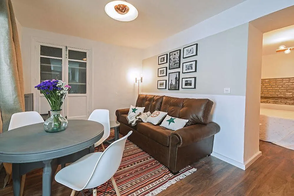 Selecta Apartments Los Venerables Sevilla Spanje