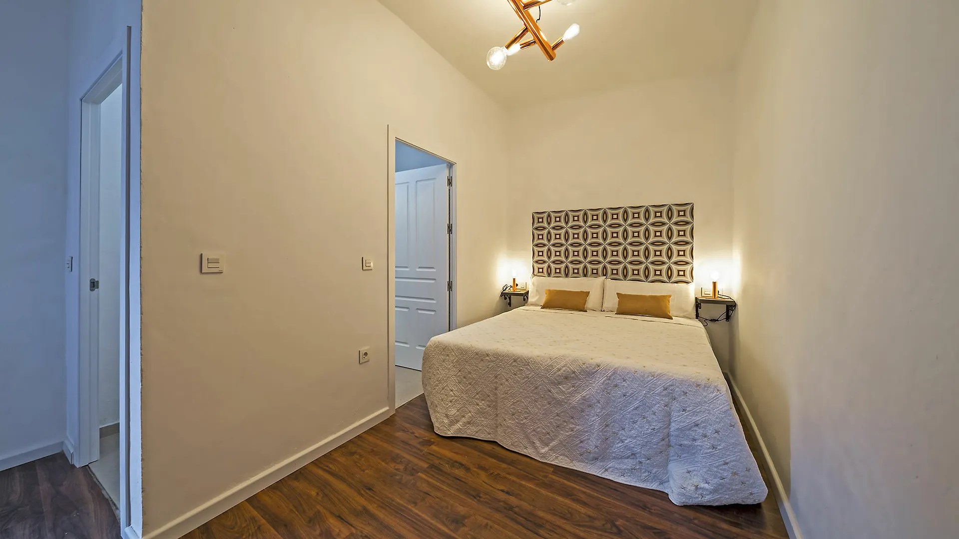 Selecta Apartments Los Venerables Sevilla 0*,