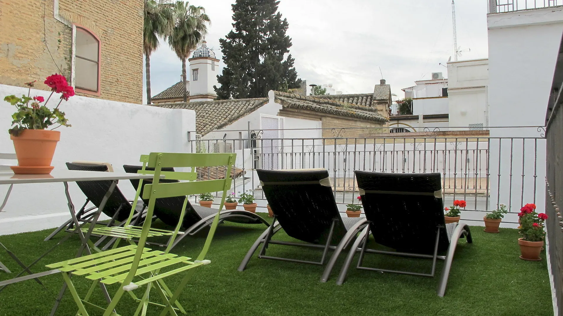 Selecta Apartments Los Venerables Sevilla